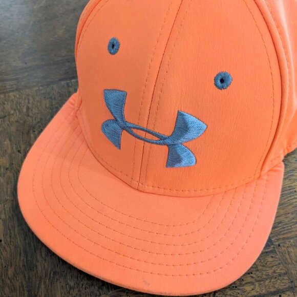 Under Armour Fitted Hat - Bright Orange - Kids Size Small - Picture 3 of 6